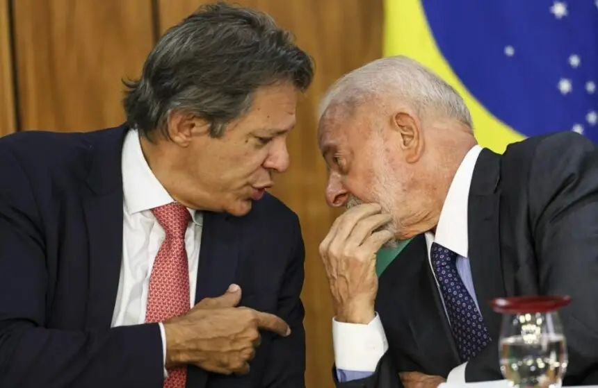 Dívida pública dispara 12,2% em 2024 e ultrapassa R$ 7,3 trilhões, aumentando risco fiscal