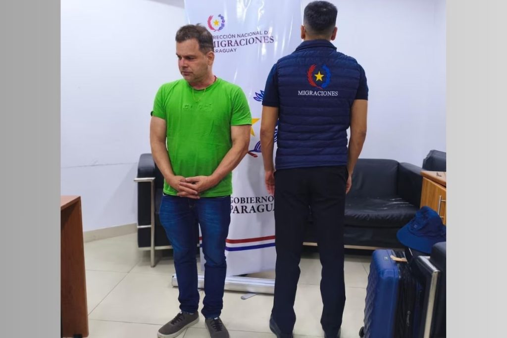 Fuga frustrada leva ex-chefe da PRF a prisão no Paraguai após violar tornozeleira e usar passaporte falso
